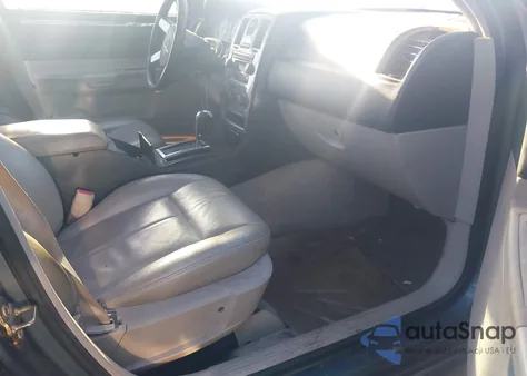 2005 Chrysler 300 Touring from USA, damaged, VIN 2C3JA53G25H187627